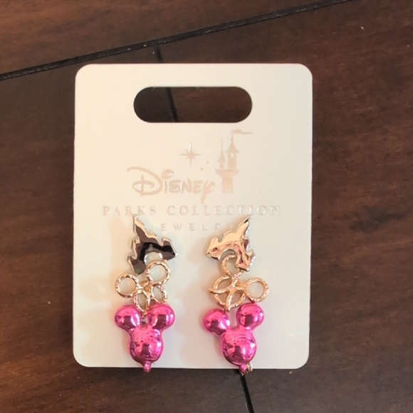Disney Parks Snack Jewelry Set with Necklace, Bracelet, and Earrings - Picture 2 of 4